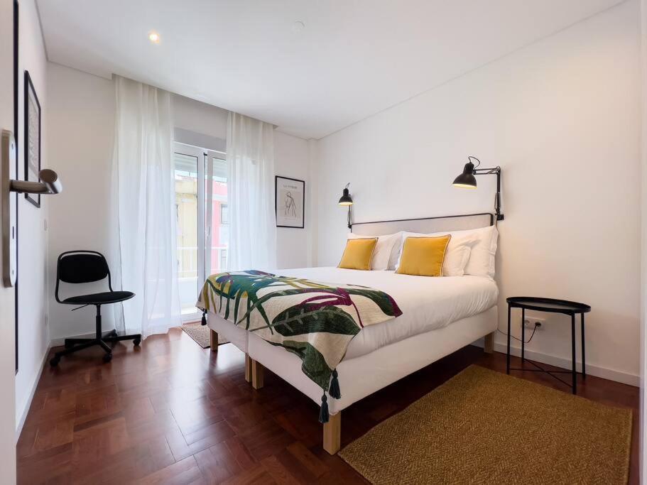 Апартаменти Olaias Lisbon 2 Bed Near Metro 2 Екстер'єр фото