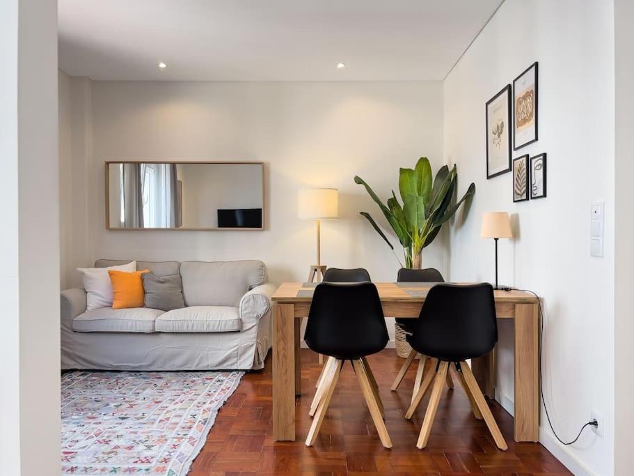 Апартаменти Olaias Lisbon 2 Bed Near Metro 2 Екстер'єр фото