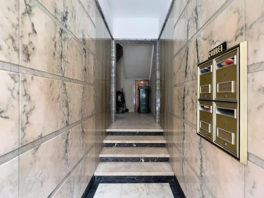 Апартаменти Olaias Lisbon 2 Bed Near Metro 2 Екстер'єр фото