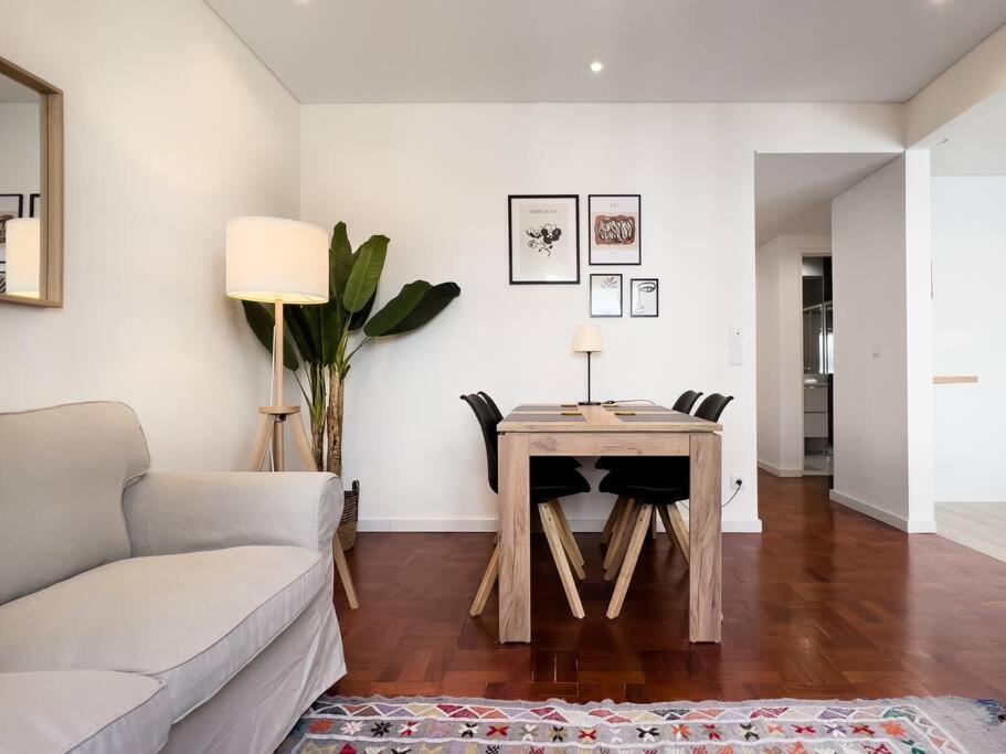 Апартаменти Olaias Lisbon 2 Bed Near Metro 2 Екстер'єр фото