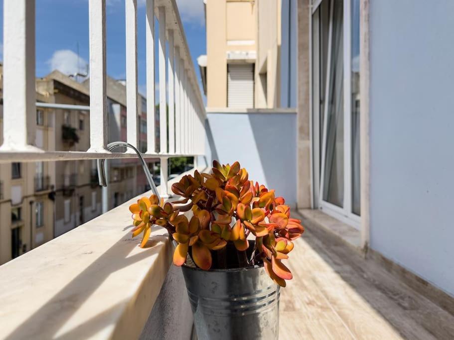 Апартаменти Olaias Lisbon 2 Bed Near Metro 2 Екстер'єр фото